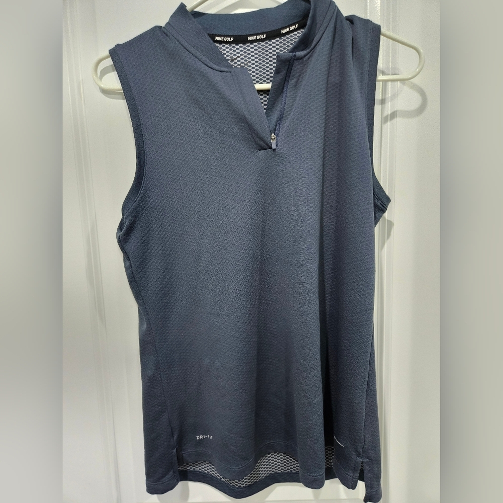 Nike Women’s Dri Fit Dark Blue Sleeveless Top Size M
